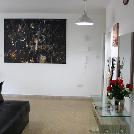 Eclectic Business & Leisure ניקוסיה