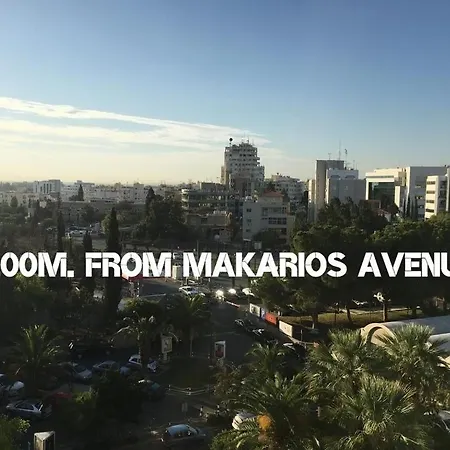 Eclectic Business & Leisure דירה ניקוסיה