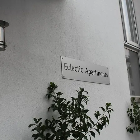 Eclectic Business & Leisure * Nicósia